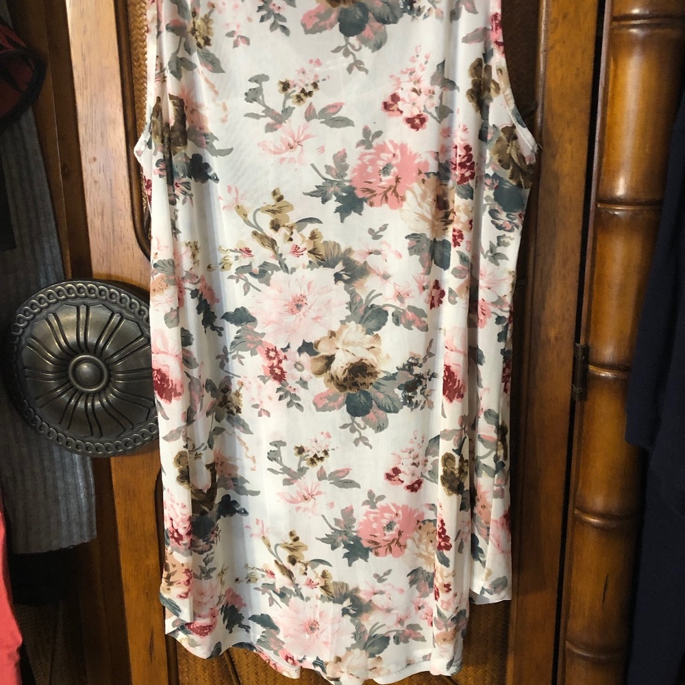 WOMEN'S SLEEVELESS BLOUSE - Picture 2 of 3